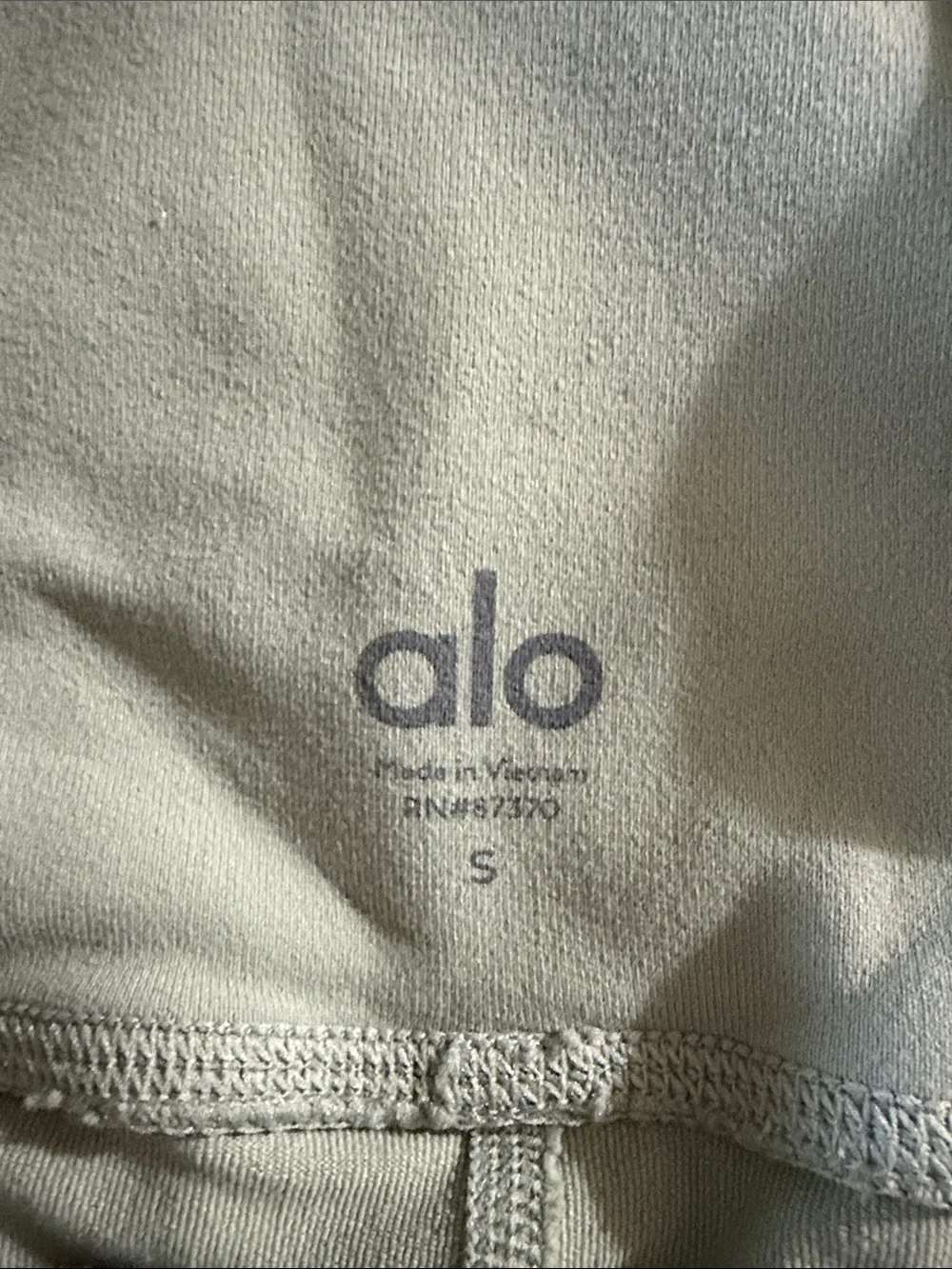 ALO Yoga Pistachio High-Waist Dash Legging Small